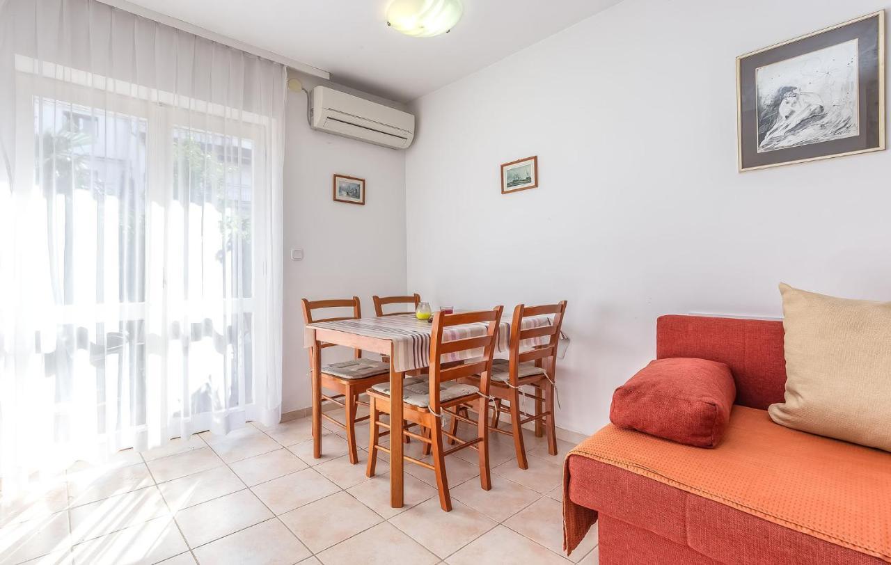 Appartement Dubravka à Poreč Extérieur photo